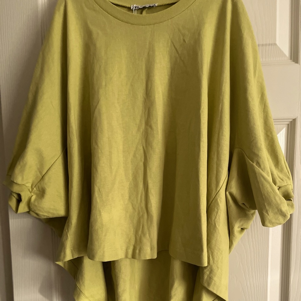 Brand new Zara high/low tee shirt